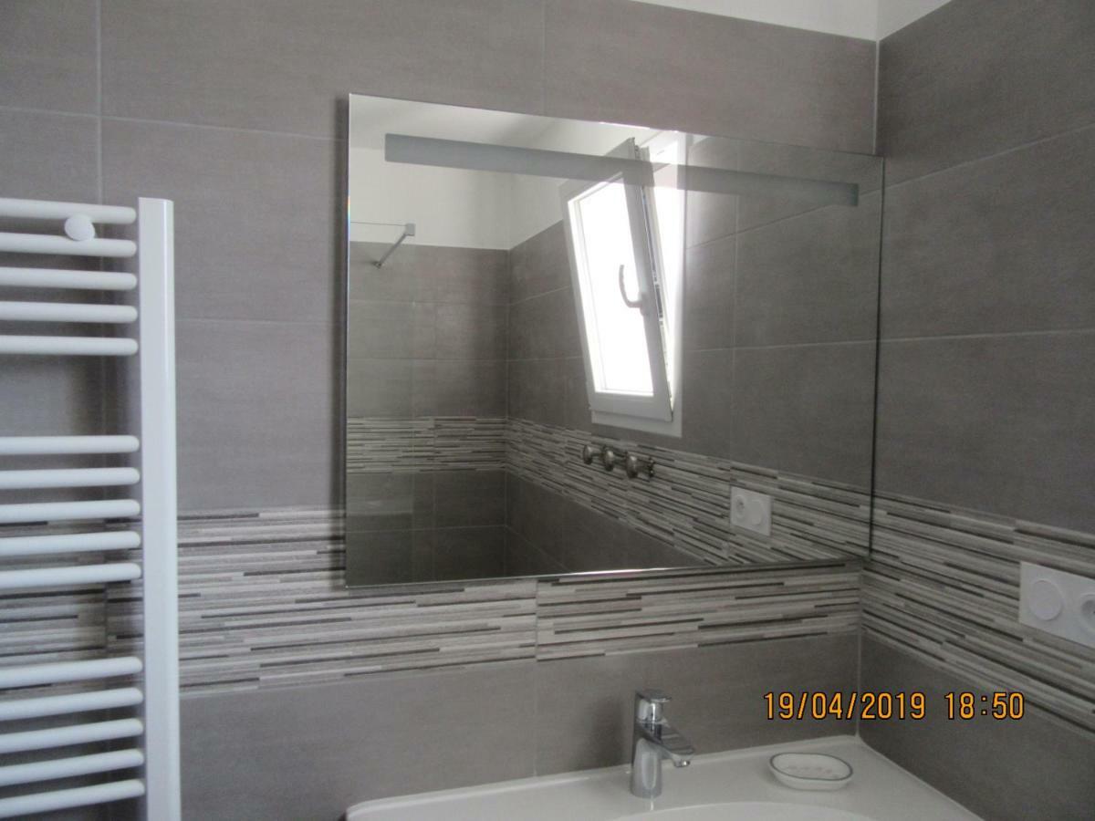 Location La Bree Les Bains 15 Personnes Villa Bagian luar foto